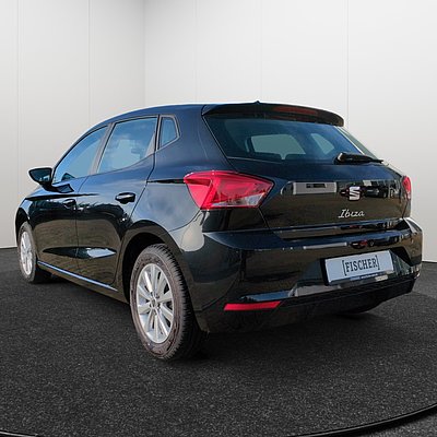 Seat Ibiza schräg hinten