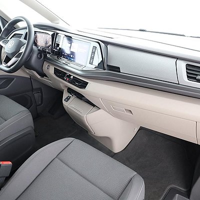 VW NFZ California Innenraum Cockpit