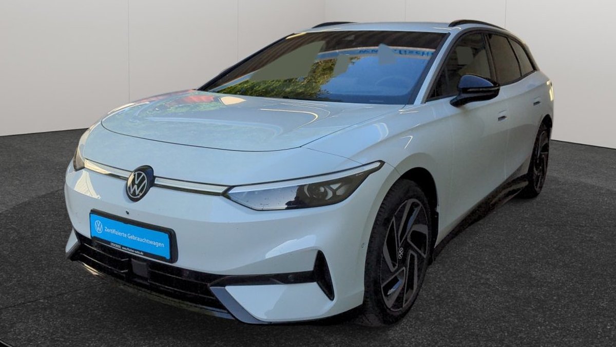 VW ID.7 Tourer schräg Vorderansicht