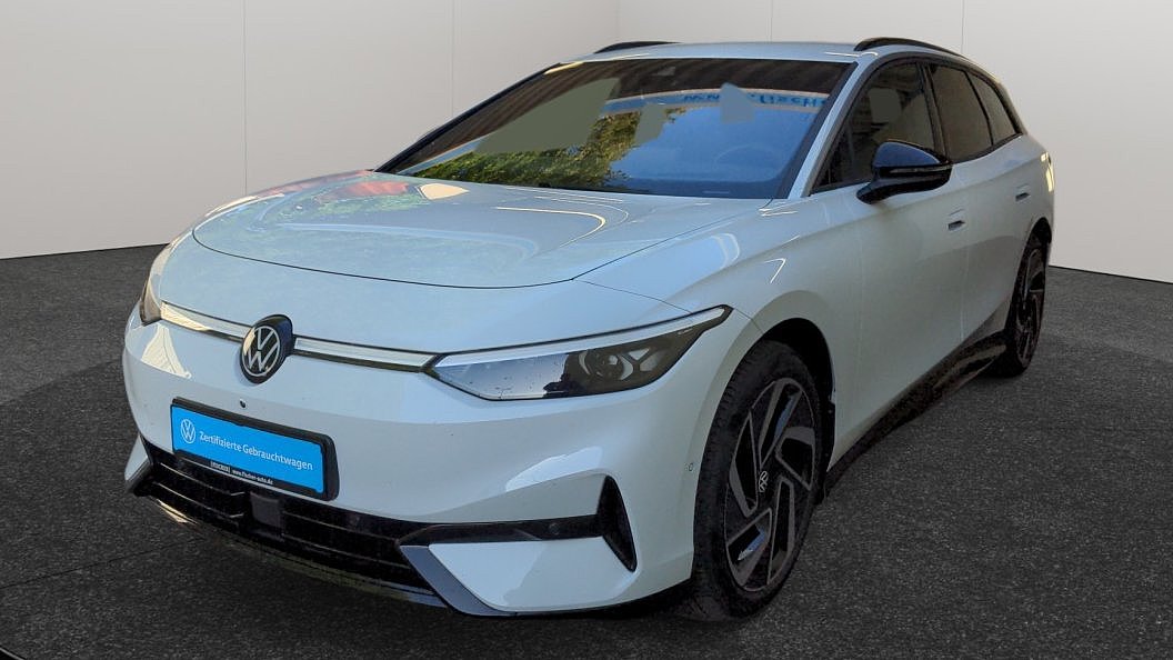VW ID.7 Tourer schräg Vorderansicht