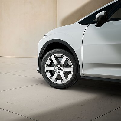 Audi A2 e-tron weiss 125 kw Nahaufnahme Rad Felge vorn links Audi A2 e-tron weiss 125 kw Nahaufnahme Rad Felge vorn links