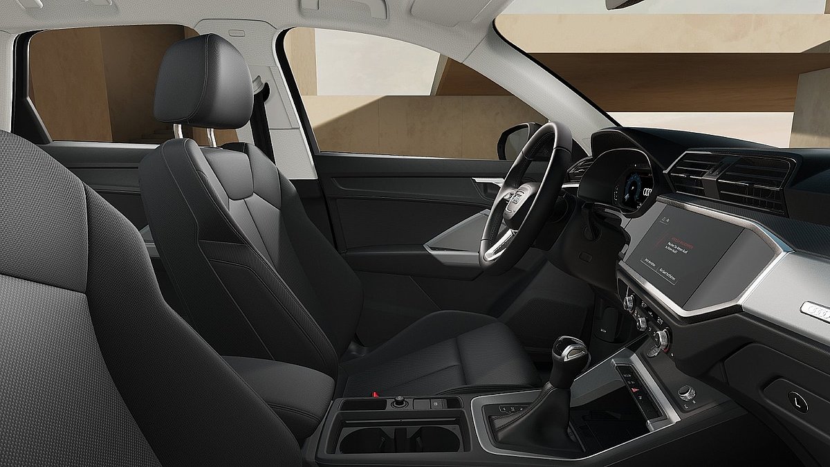 Audi Q3 Innenraum mit Vordersitzen