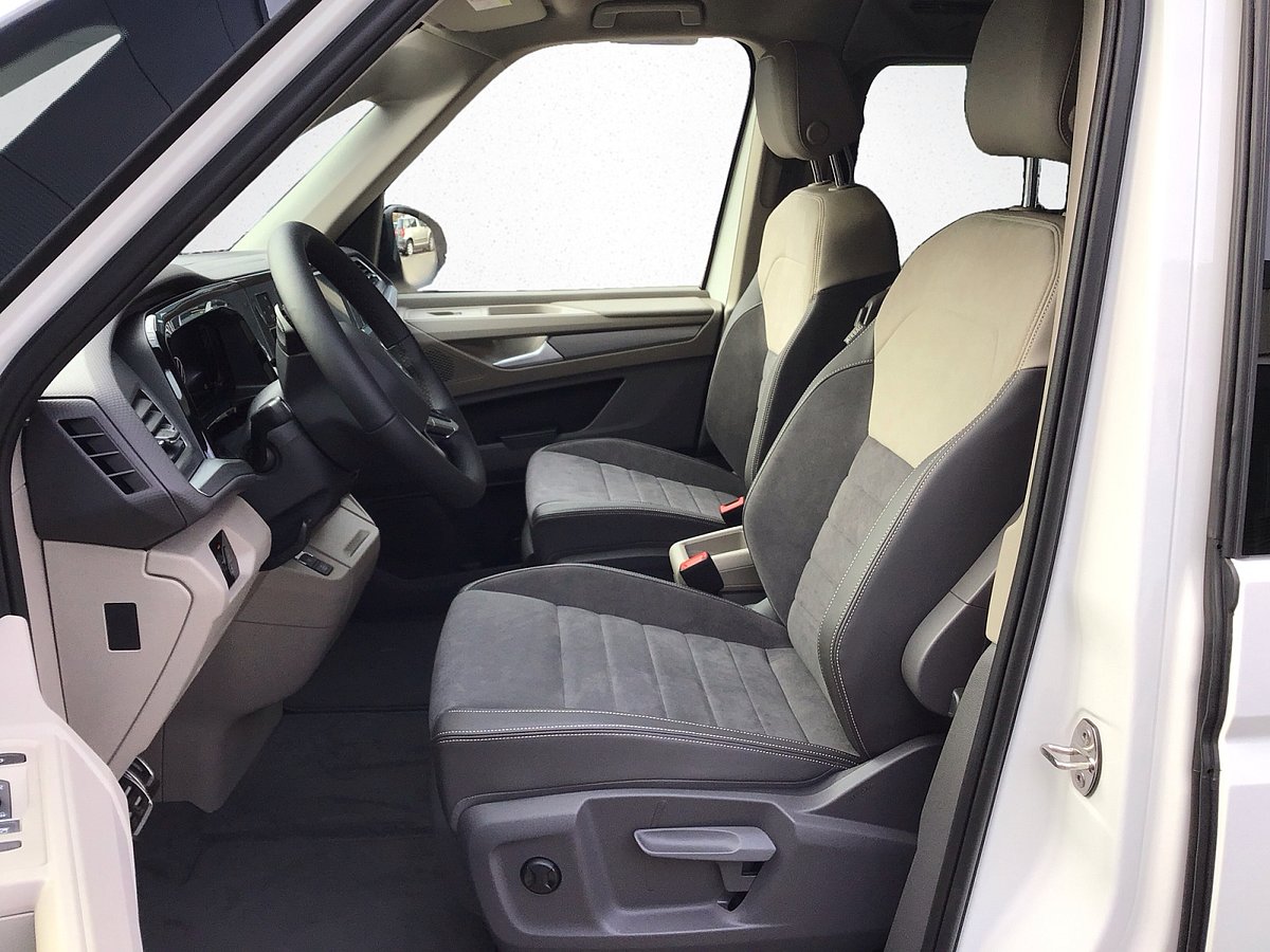 Multivan Hybrid Energy weiß Vordersitze