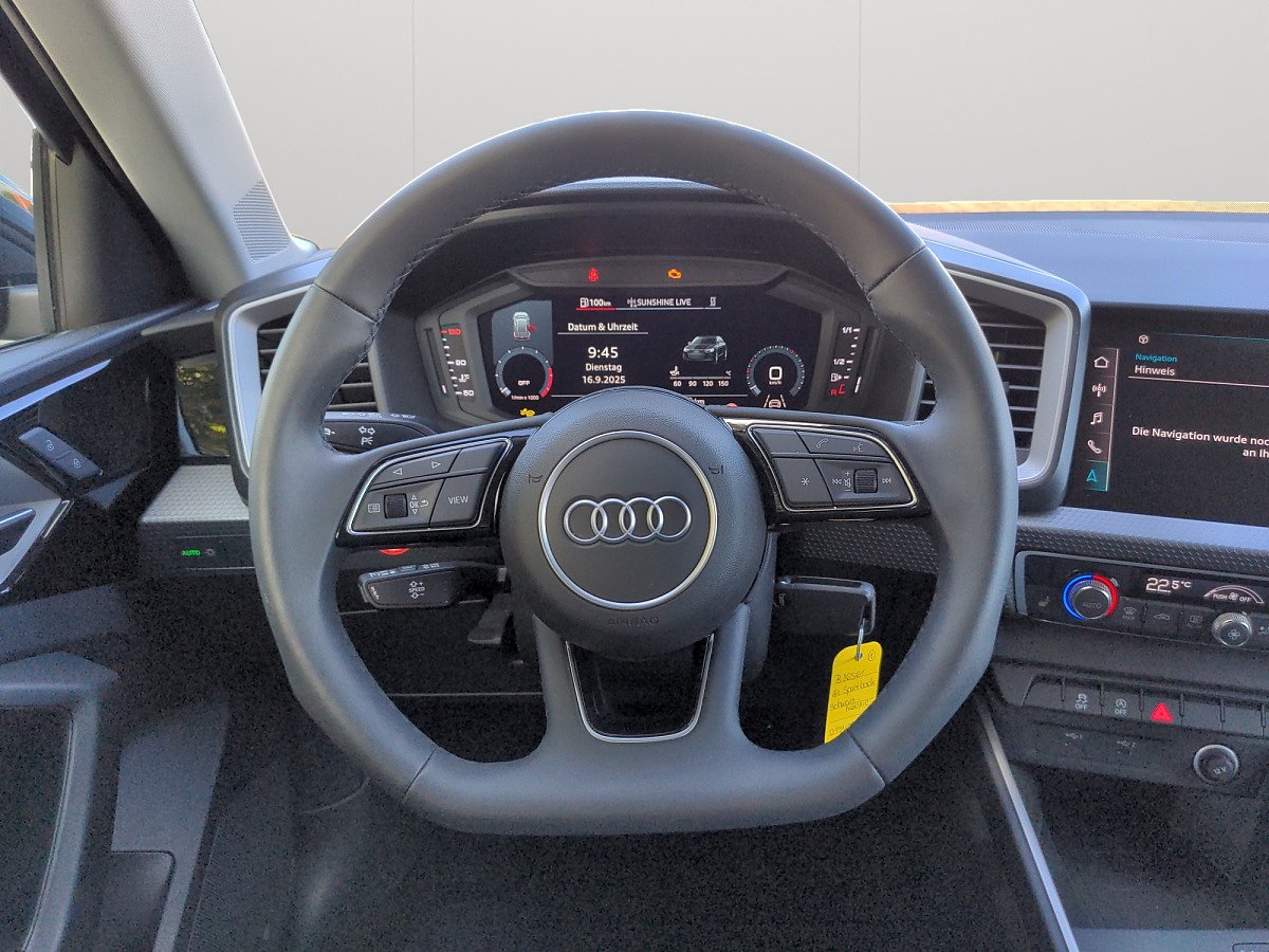 Audi A1 Sportback Lenkrad mit digitalem Cockpit