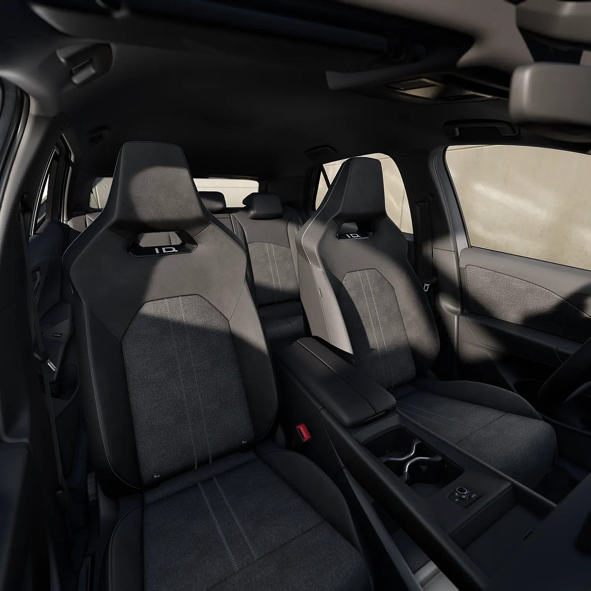 Innenraum des VW ID.3 Neo Style mit Sportsitzen und Mittelkonsole