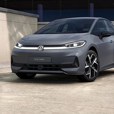 VW ID.3 Neo Style in Grau schräg von vorn mit LED-Frontscheinwerfern