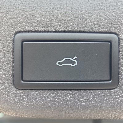 Multivan Hybrid Energy grau Kofferraumöffner