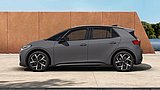 VW ID.3 Neo Style in Grau in der Seitenansicht vor einer modernen Wand