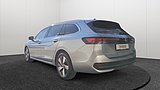 VW Passat Heckansicht schräg