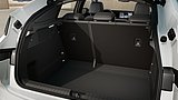 Audi A2 e-tron weiss 125 kw Nahaufnahme Kofferraum offen Audi A2 e-tron weiss 125 kw Nahaufnahme Kofferraum offen