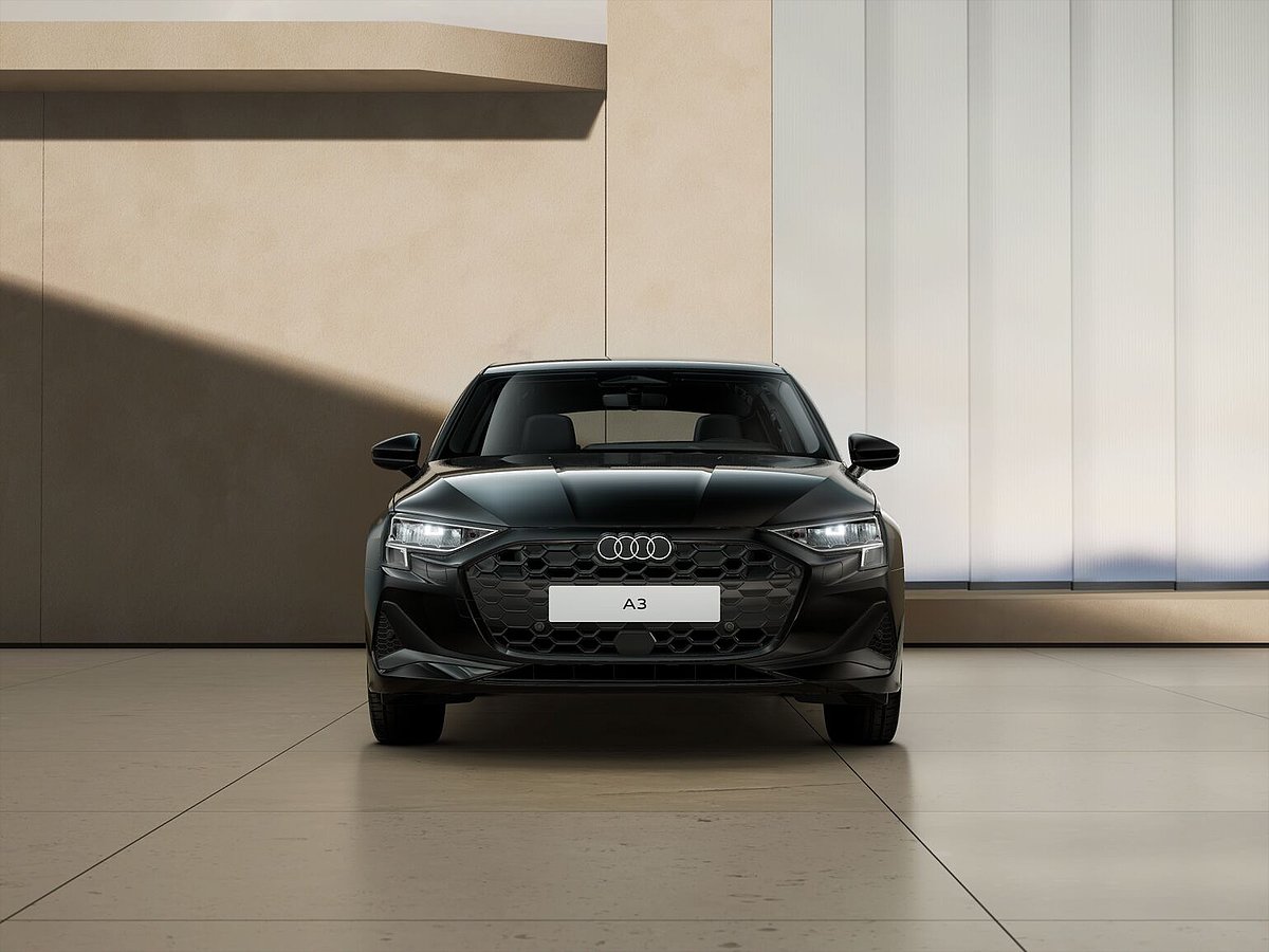 Audi A3 Sportback e-hybrid 150 kW schwarz Frontansicht zentriert