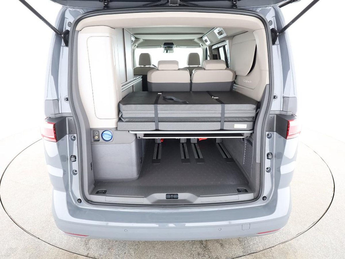 VW NFZ California Kofferraum