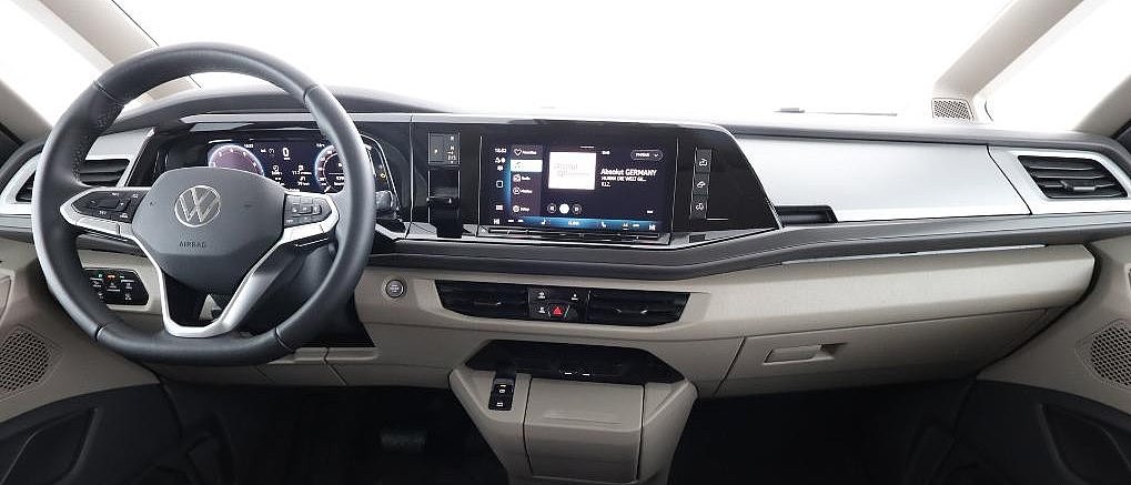 VW California Cockpit Innenansicht