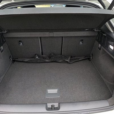 Audi Q2 Kofferraum mit Laderaum und Gepäcknetz
