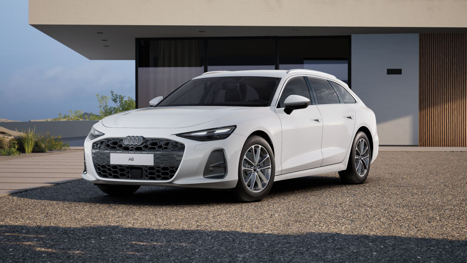 Audi A6 Avant in Arkonaweiß als Privatleasing-Angebot in Front-Seitenansicht